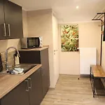 Burghaus 5 * 글레트지일